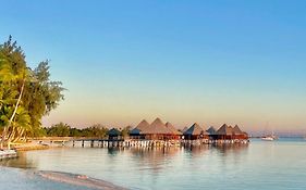 Hotel Kia Ora Resort & Spa